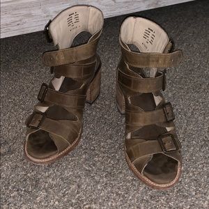 Freebird Quail Sandals